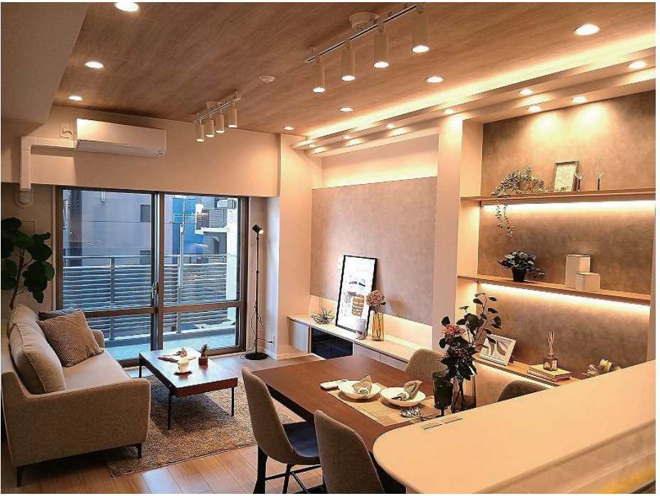 VL分类=living, confidence=0.95, search=True, size=928x698, 客厅及餐厅区域，显示LDK布局