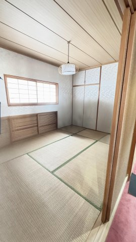 畳と和室の特徴が主体の室内写真