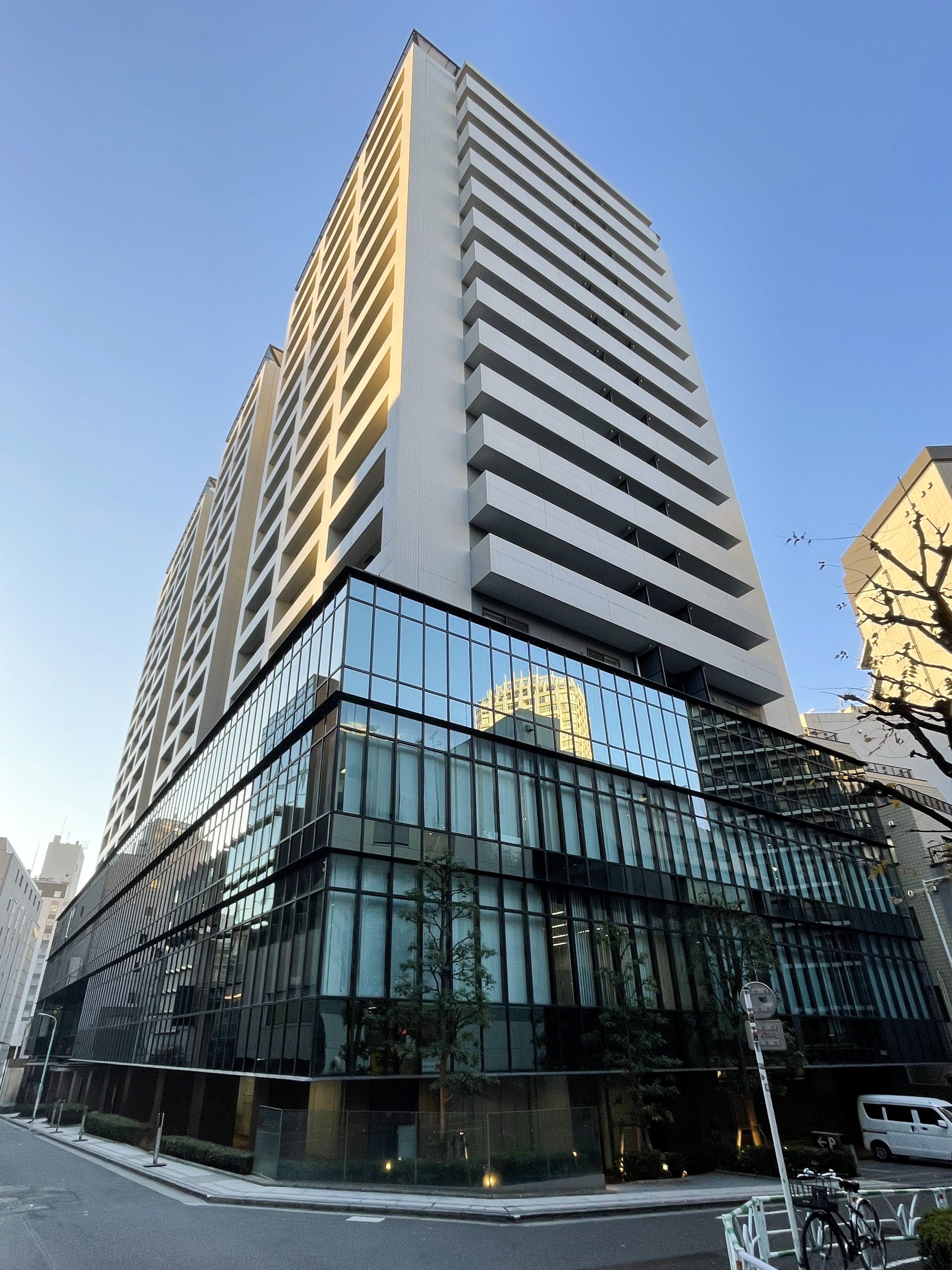 テラス渋谷美竹の高層ビル外観