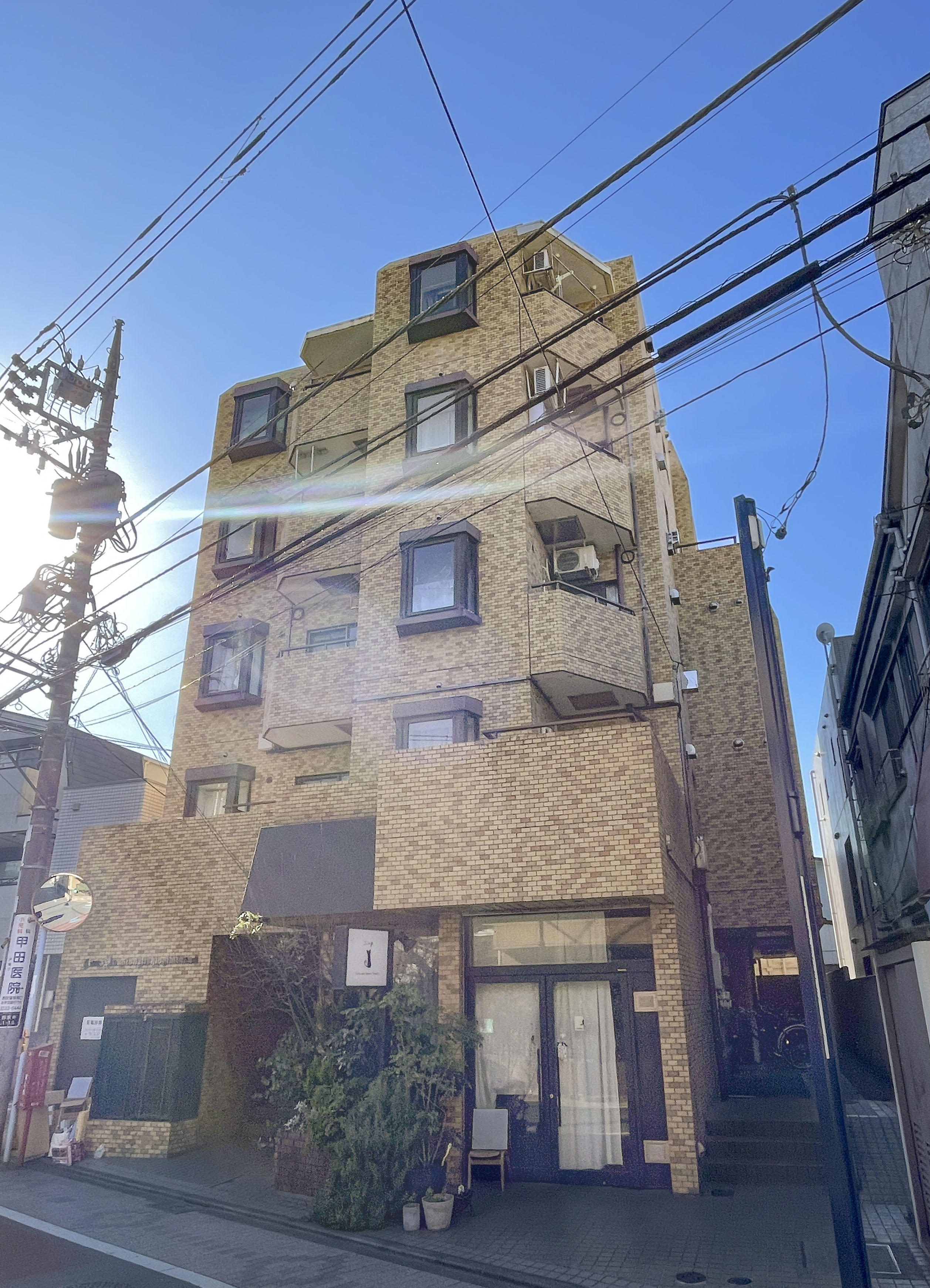 建物の外観が主体の画像