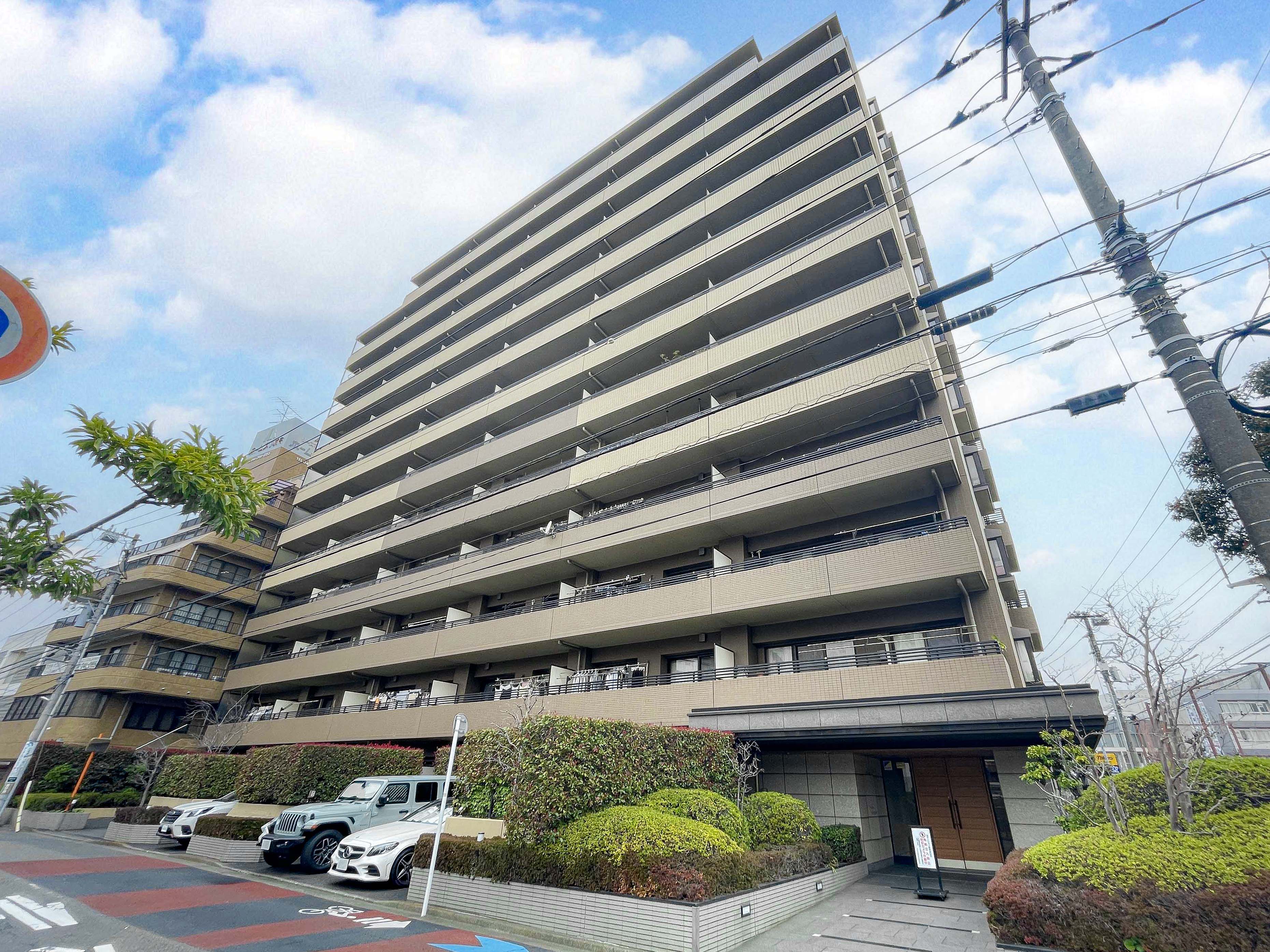 建物の外観全体