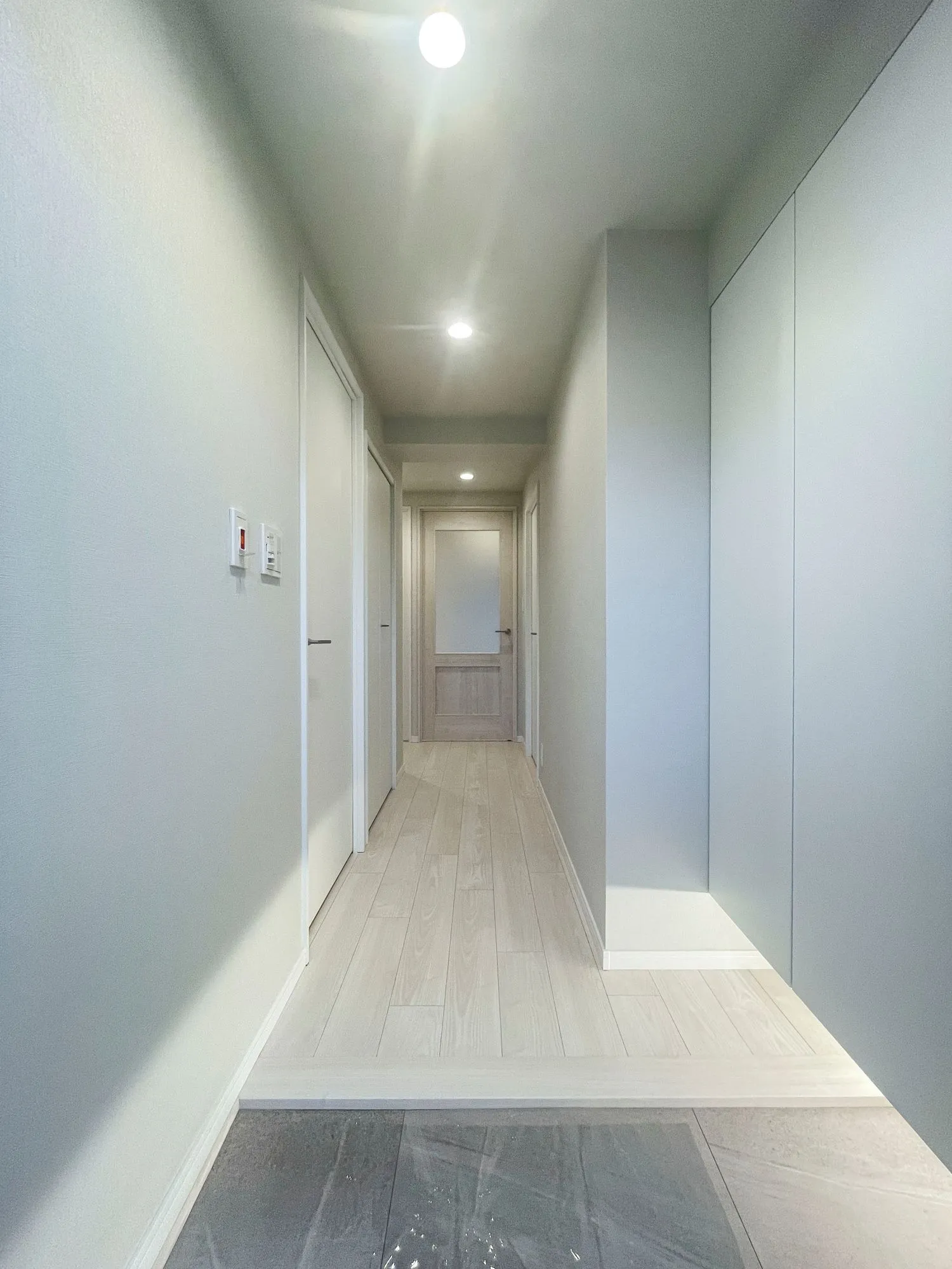 マンションの共用廊下