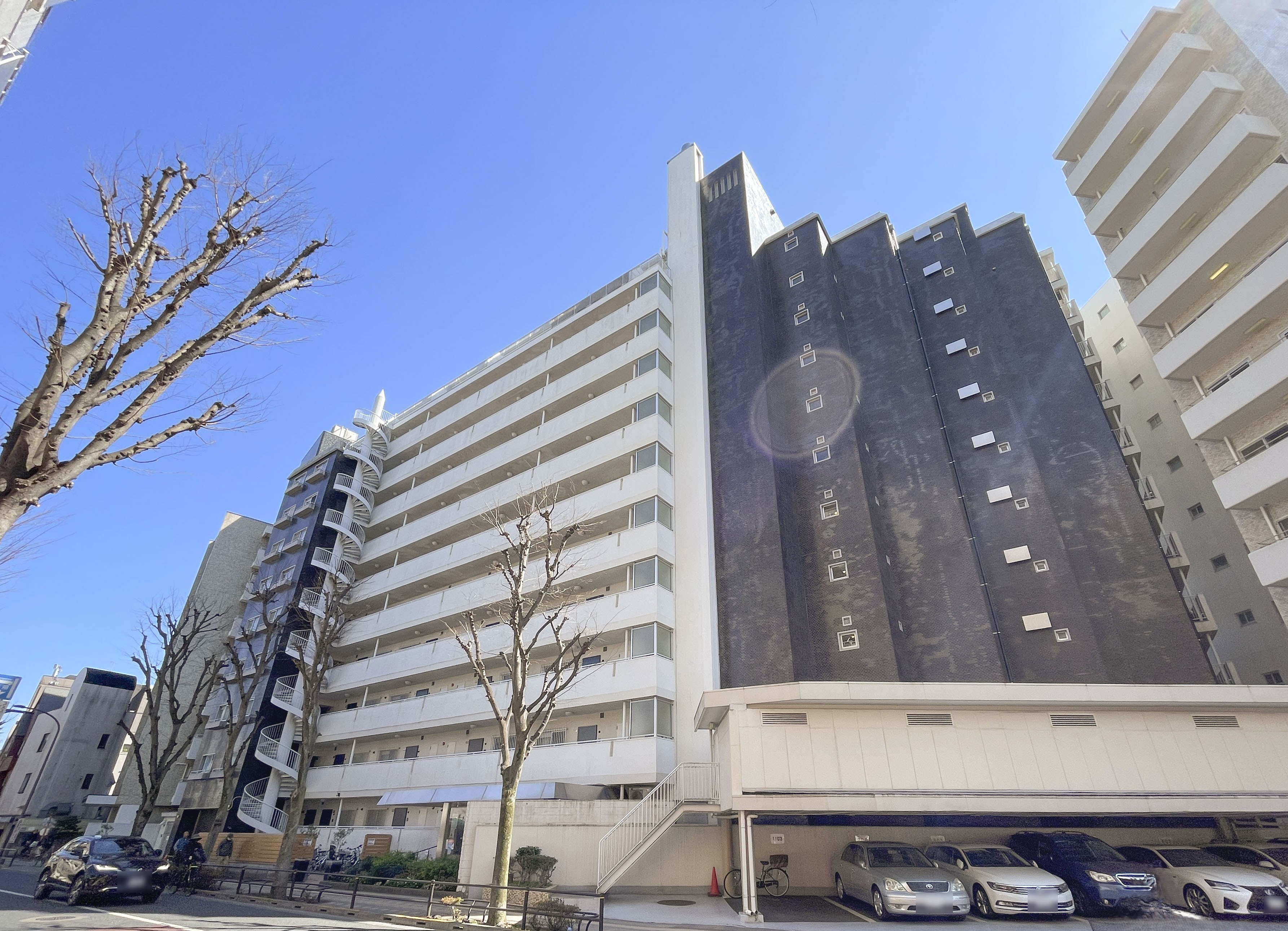 井の頭パークサイドマンションの外観