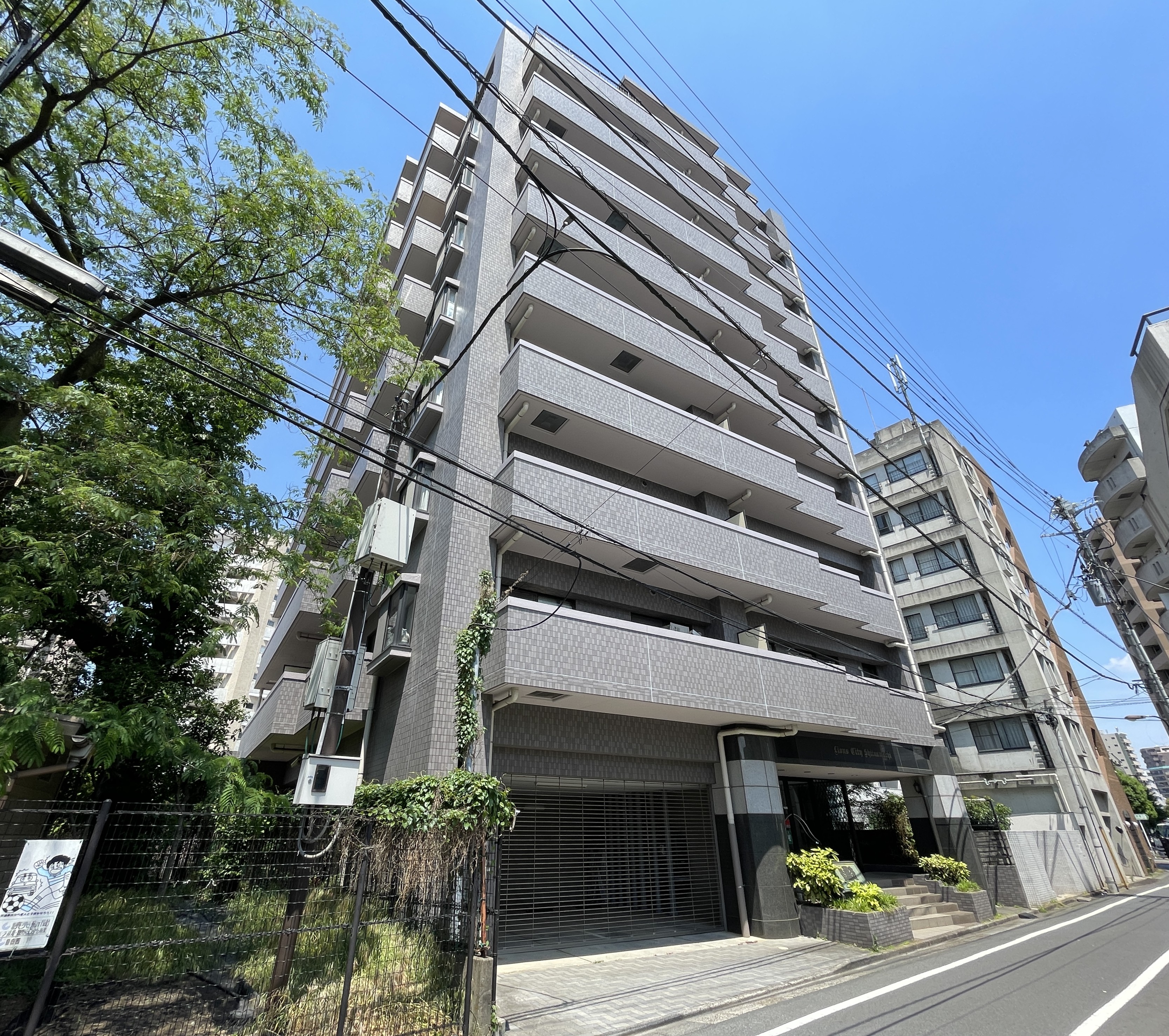 ライオンズシティ椎名町の外観全景