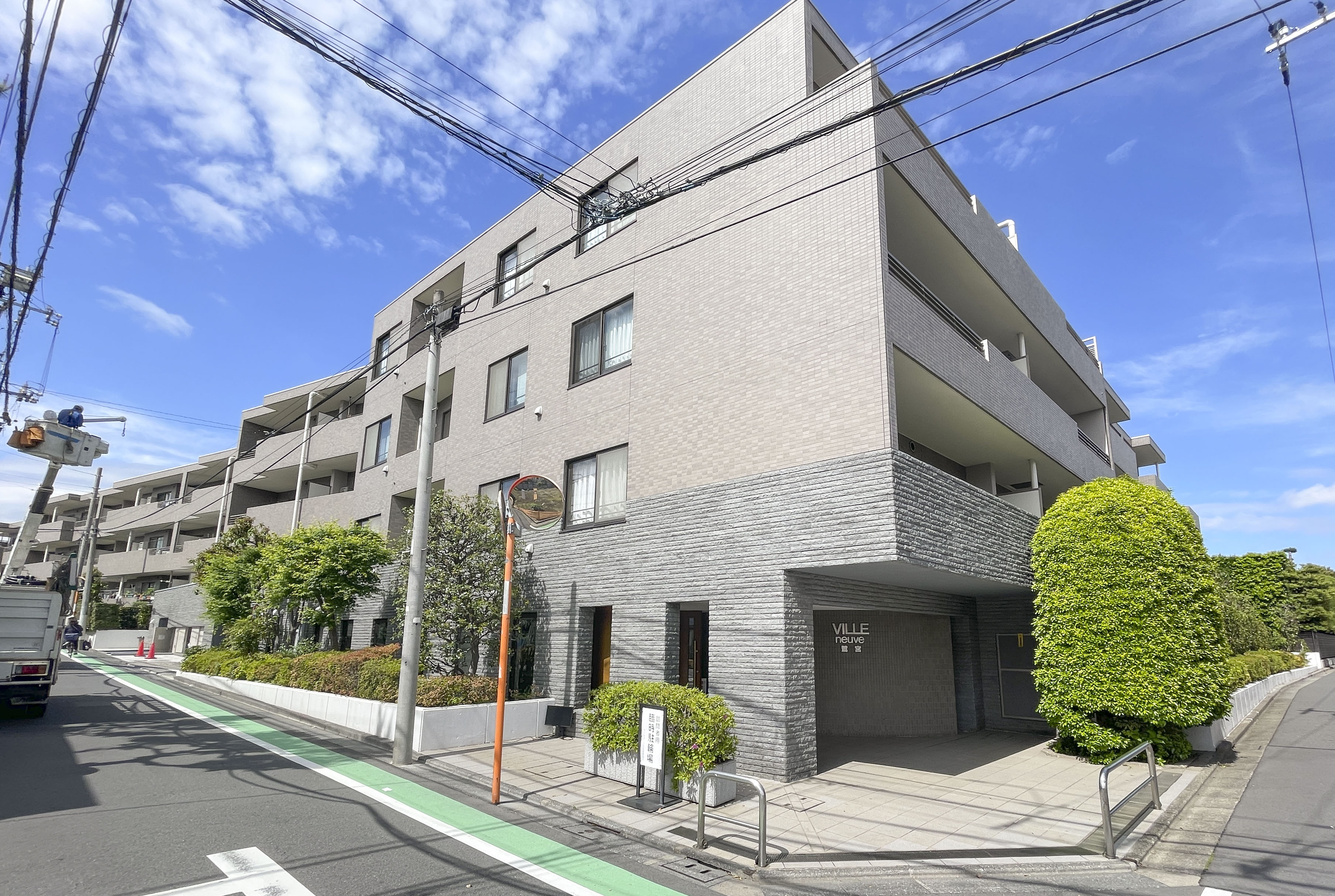 ヴィルヌーブ鷺宮の外観写真