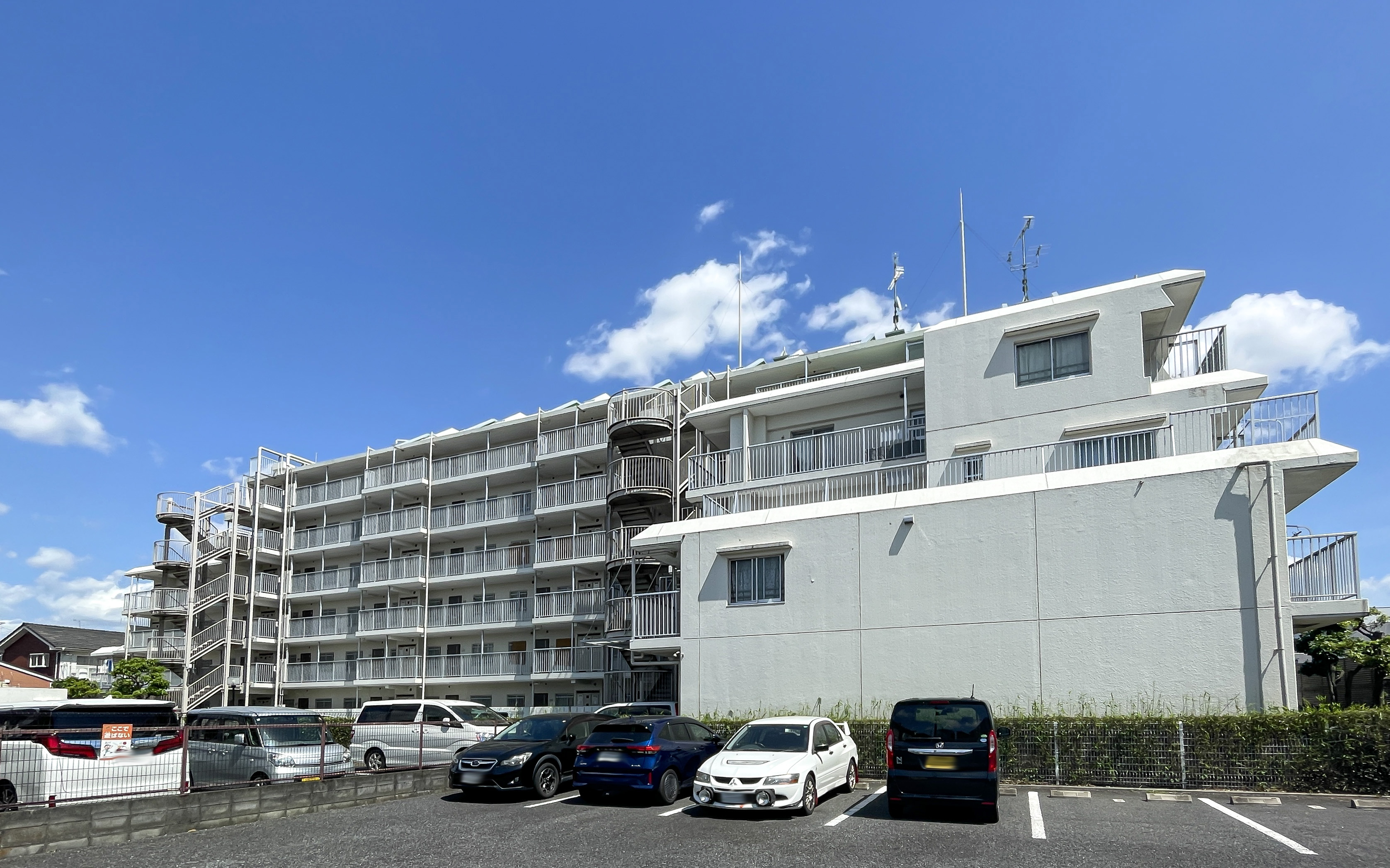 朝日プラザ上福岡の外観全体