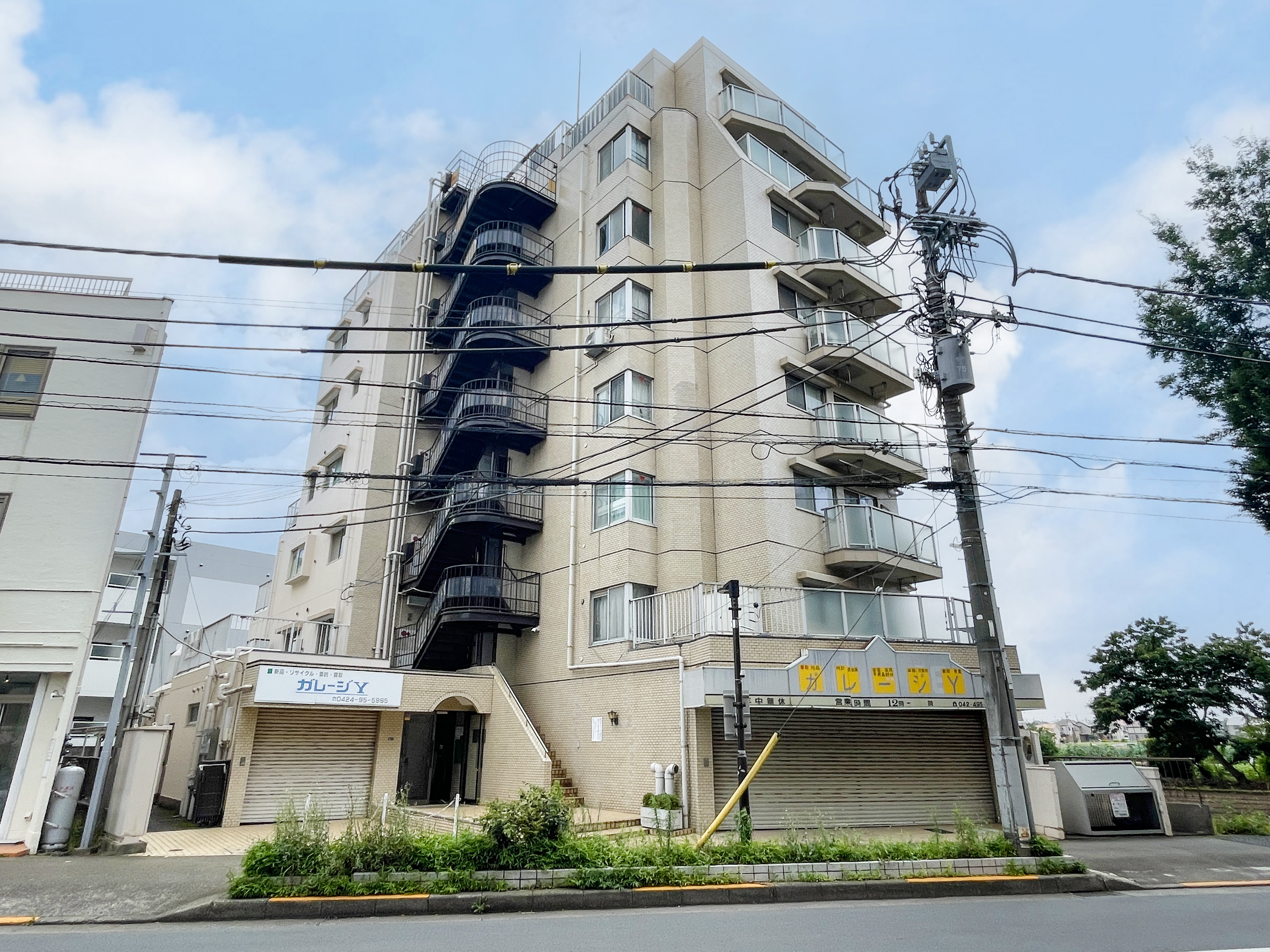 建物の外観が主体の画像