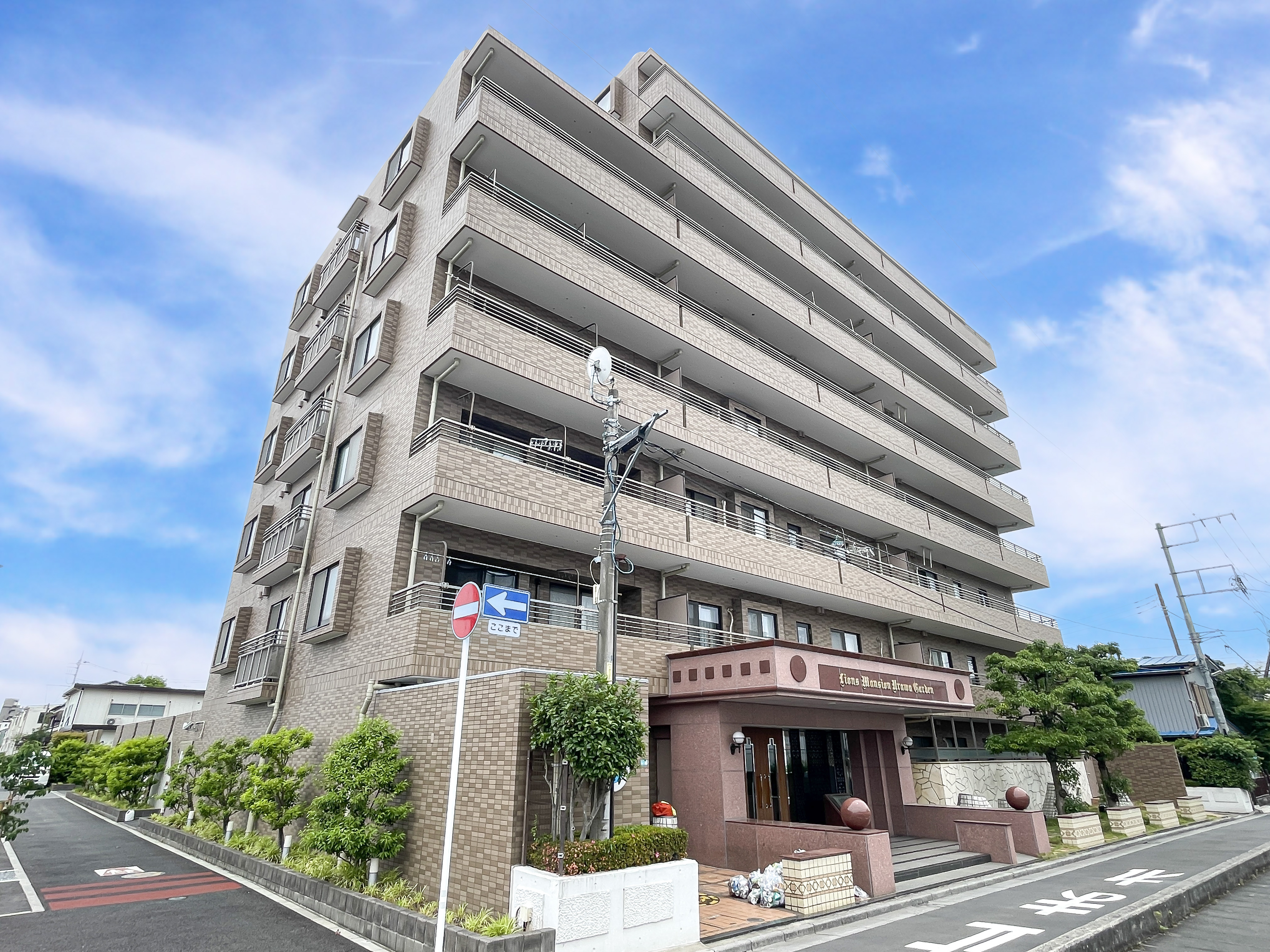 外観:建物の外観全体を撮影した画像